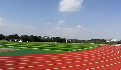 硅PU球场有哪些特点?