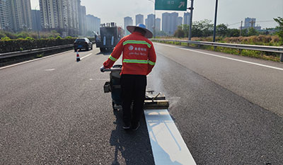 2026 道路标线新国标反光指标解读(四川高速适用)